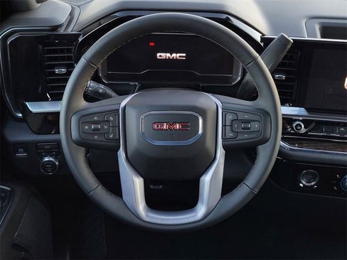 New 2024 GMC Hummer EV 2X w/ Extreme Off-Road Package image 11