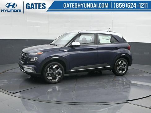 New 2026 Hyundai Venue SEL FWD image 7