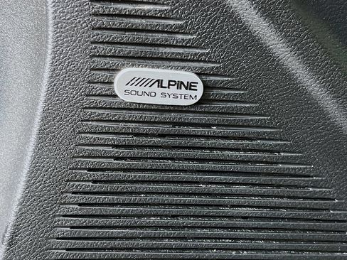 Used 2022 Dodge Challenger R/T Scat Pack RWD image 23