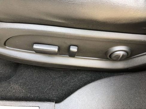 Used 2017 GMC Acadia Limited SLT image 6