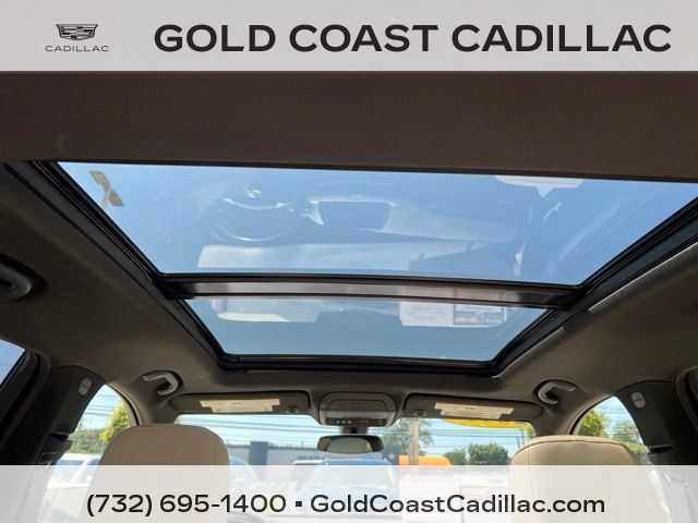 Used 2019 Cadillac XT4 Sport w/ Cold Weather Package FWD image 13
