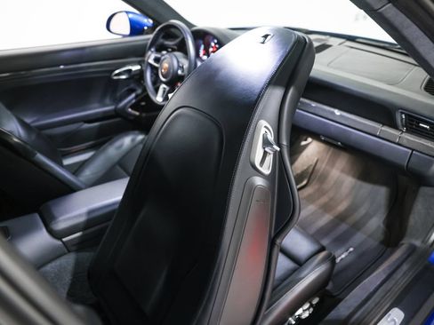 Used 2018 Porsche 911 Turbo S AWD/4WD image 25