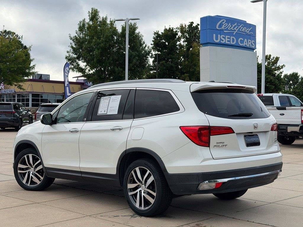 Used 2017 Honda Pilot Elite image 7