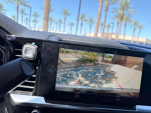 Used 2023 GMC Sierra 1500 SLE RWD image 13