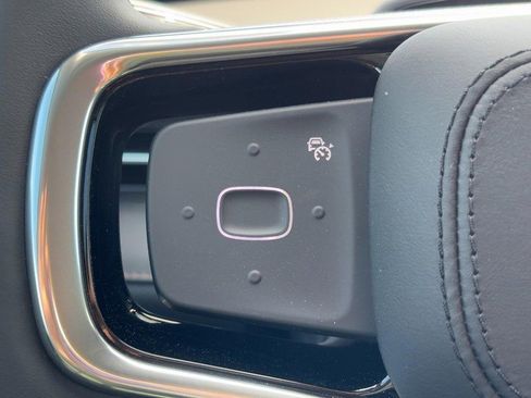 New 2026 Lincoln Nautilus Premier image 17