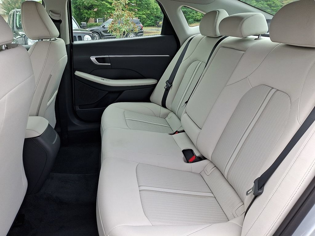 New 2026 Hyundai Sonata SEL FWD image 6