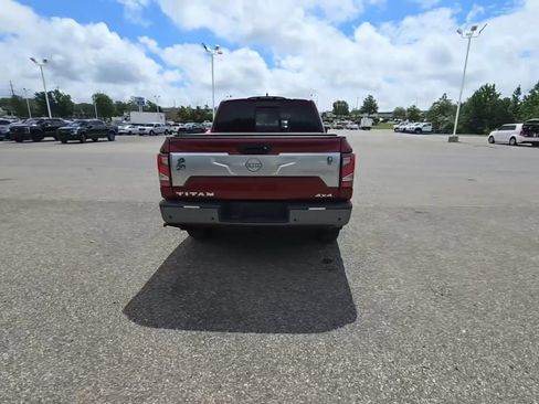 Used 2023 Nissan Titan Platinum Reserve w/ Moonroof Package AWD/4WD image 7