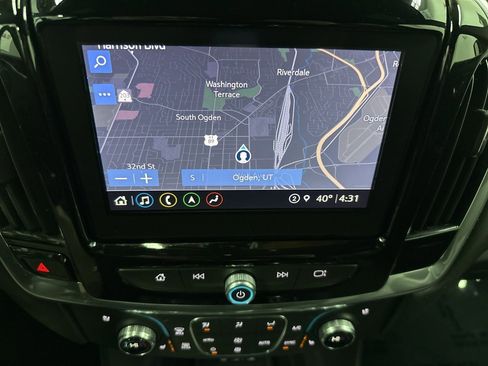 Used 2022 Chevrolet Traverse High Country image 28