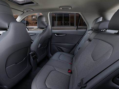 New 2026 Kia Niro SX Touring FWD image 18