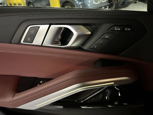 New 2026 BMW X6 xDrive40i w/ Parking Assistance Package image 13