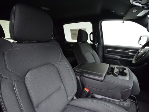 New 2026 RAM 1500 Big Horn AWD/4WD image 33