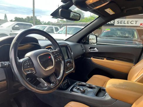 Used 2017 Dodge Durango Citadel w/ Technology Group RWD image 9