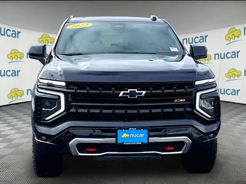 Used 2025 Chevrolet Suburban Z71 w/ Z71 Off-Road Package image 2
