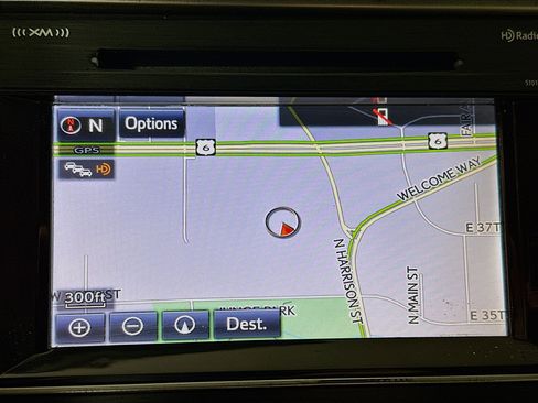 Used 2016 Toyota Avalon XLE Premium image 13