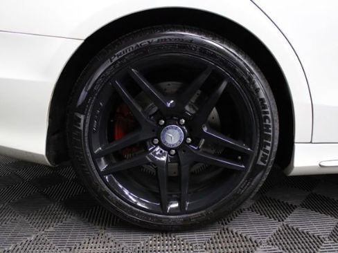 Used 2015 Mercedes-Benz S 550 4MATIC image 5