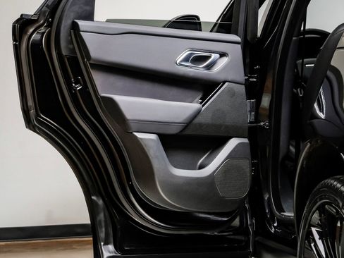 Used 2024 Land Rover Range Rover Velar Dynamic SE image 46