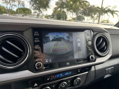 Used 2023 Toyota Tacoma TRD Sport image 50