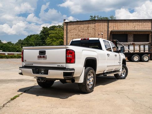 Used 2016 GMC Sierra 3500 Denali w/ Duramax Plus Package AWD/4WD image 2