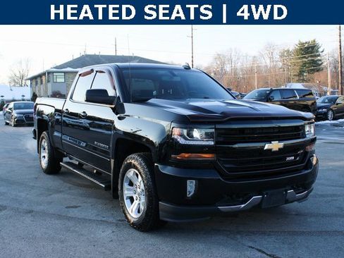 Used 2018 Chevrolet Silverado 1500 LT w/ All Star Edition image 2