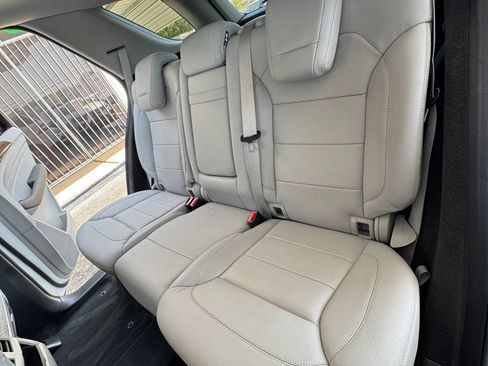Used 2015 Mercedes-Benz ML 350 4MATIC image 21