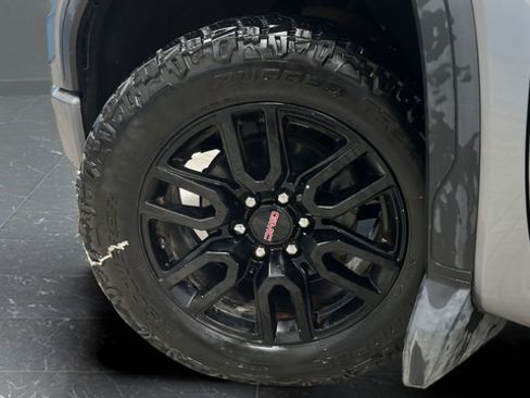 Used 2021 GMC Sierra 1500 Elevation AWD/4WD image 35