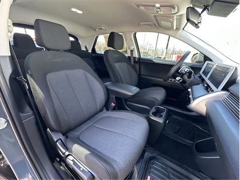 Used 2024 Hyundai Ioniq 5 SE AWD/4WD image 4