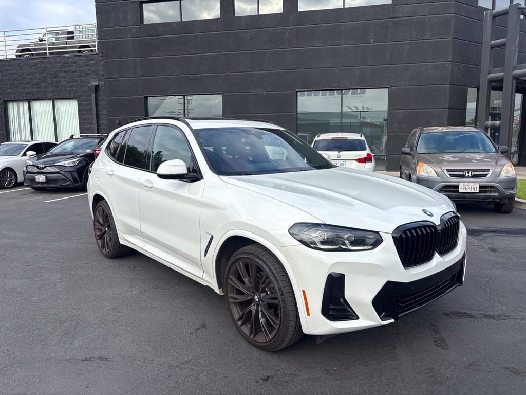 Used 2022 BMW X3 sDrive30i w/ M Sport Package 2 RWD image 2