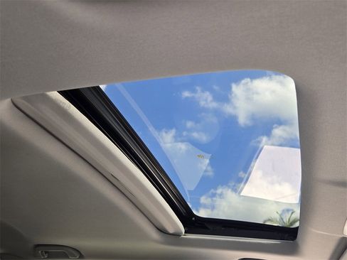 Certified 2019 Honda CR-V EX image 17