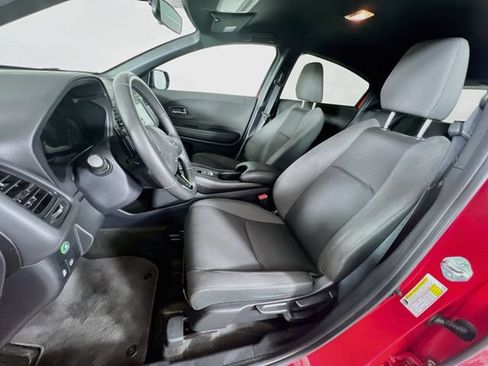 Used 2022 Honda HR-V Sport image 22