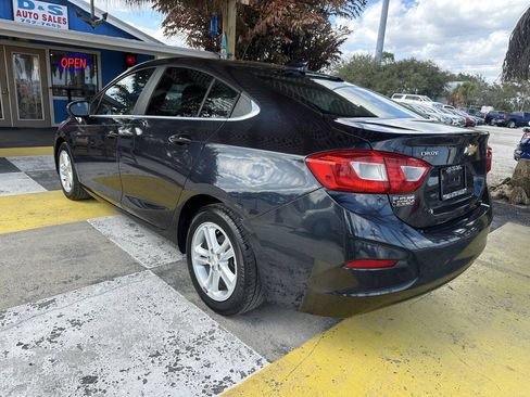 Used 2016 Chevrolet Cruze LT w/ Convenience Package FWD image 7