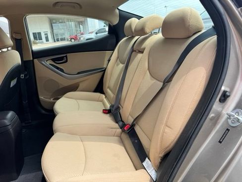 Used 2013 Hyundai Elantra GLS w/ Preferred Pkg FWD image 29