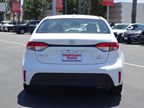Certified 2026 Toyota Corolla LE w/ Carpet Mat Package (TMS) FWD image 14