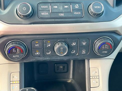 Used 2019 GMC Acadia Denali w/ Technology Package image 16