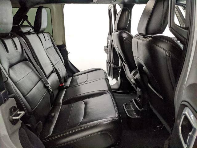Used 2022 Jeep Wrangler Unlimited Sahara AWD/4WD image 19