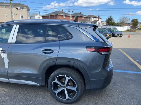 New 2026 Volkswagen Tiguan SE AWD/4WD image 13