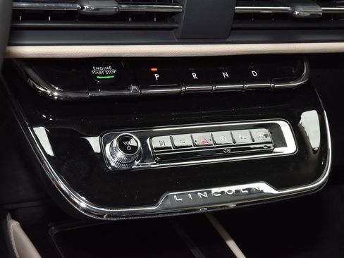 New 2026 Lincoln Corsair Reserve image 29