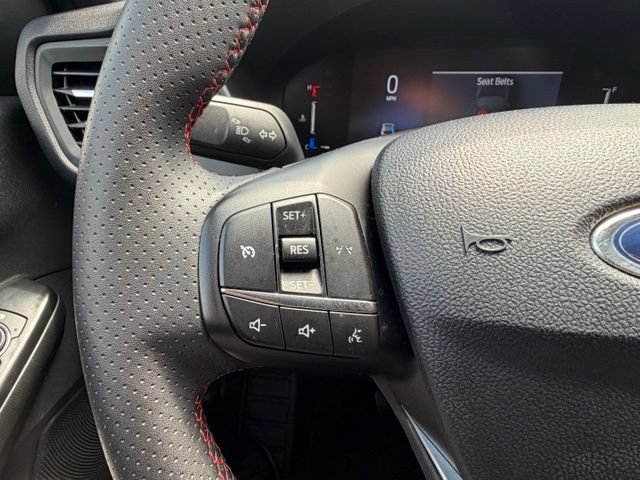 Used 2025 Ford Escape ST-Line FWD image 37