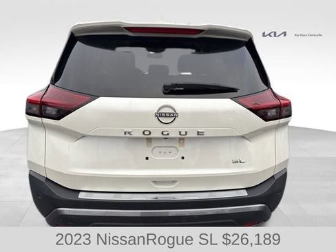 Used 2023 Nissan Rogue SL image 7