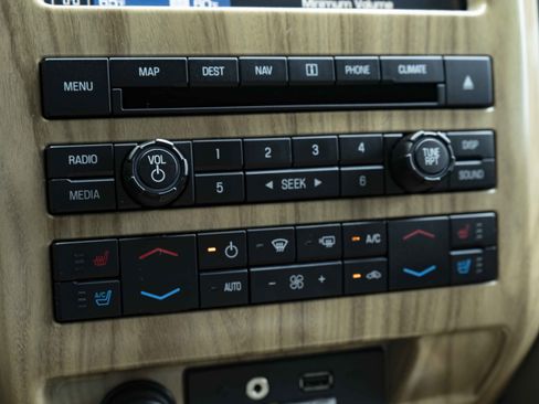 Used 2011 Ford F150 Lariat image 27