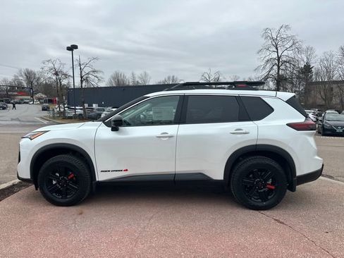 New 2026 Nissan Rogue SV AWD/4WD image 3