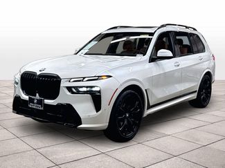 Used 2025 BMW X7 xDrive40i w/ M Sport Package AWD/4WD video 1