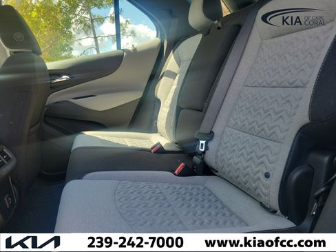 Used 2023 Chevrolet Equinox LS FWD image 13