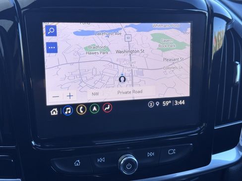 Used 2023 Chevrolet Traverse RS image 28