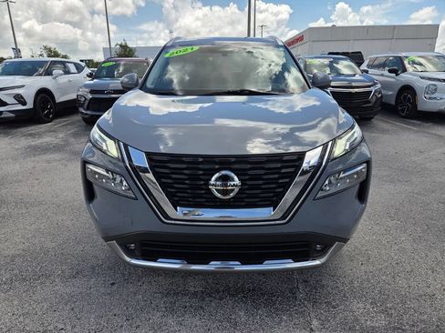 Used 2021 Nissan Rogue Platinum FWD image 19