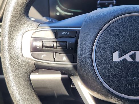 Used 2024 Kia Sportage LX image 27