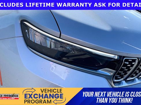 Used 2023 Jeep Grand Cherokee Summit AWD/4WD image 24