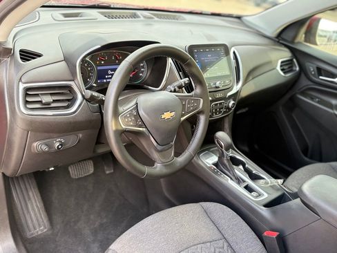 Used 2023 Chevrolet Equinox LT FWD image 15