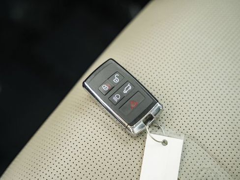 Used 2021 Land Rover Discovery Sport S AWD/4WD image 41