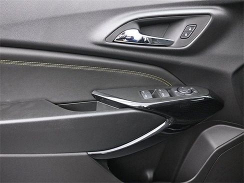 New 2026 Chevrolet Trax LT w/ Driver Confidence Package image 22