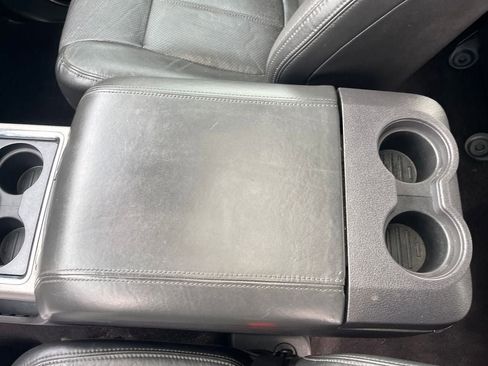 Used 2016 Ford F350 Platinum w/ Platinum Package AWD/4WD image 29